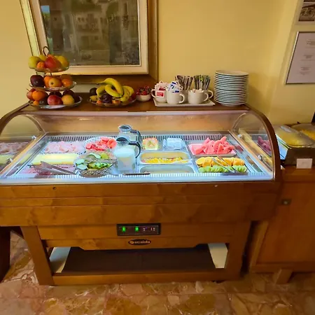 Silvana Garnì Hotel Limone sul Garda